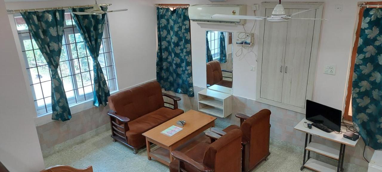 Radhika Resort Bhubaneswar Eksteriør bilde